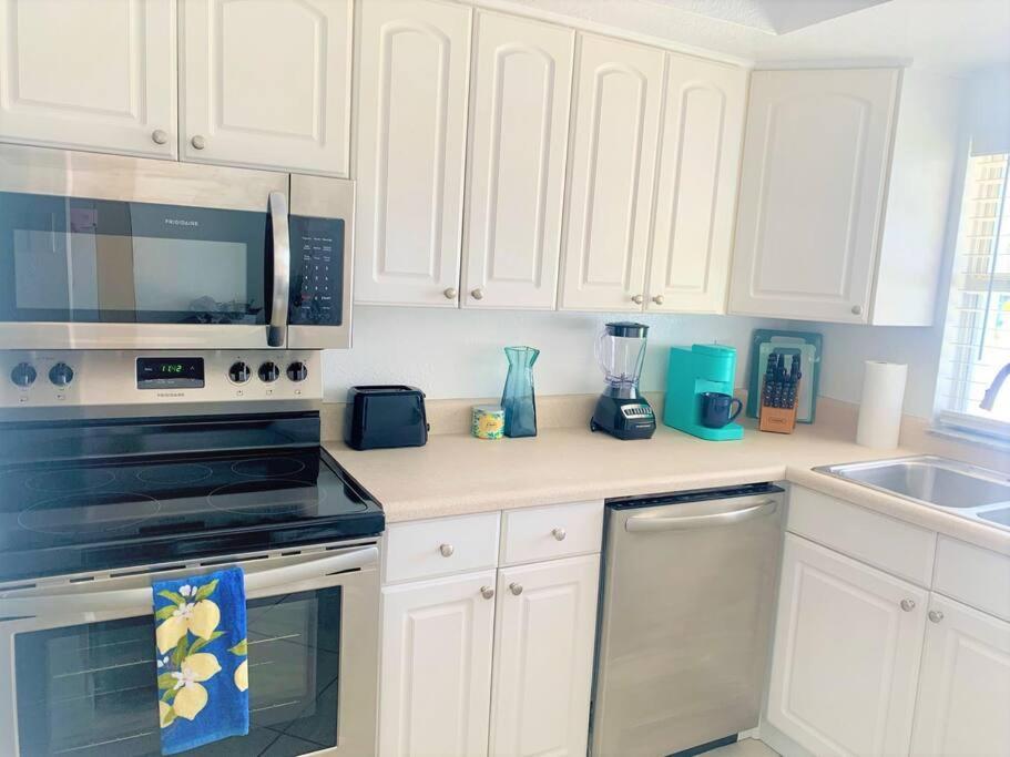 Bright And Beachy 2Bed 1Bath Home - Unit 210 Cocoa Beach Exterior photo